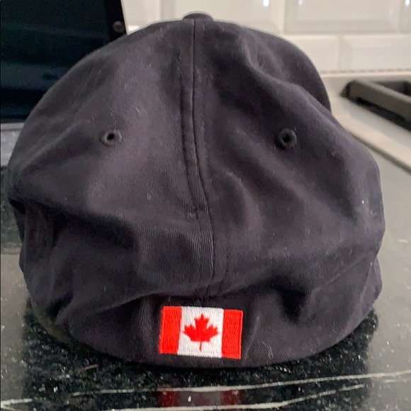 Steam Whistle black baseball cap - Picture 2 of 3